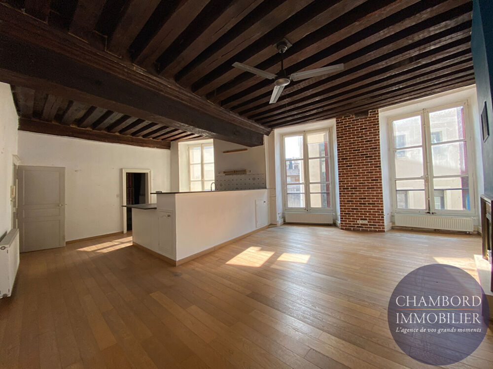 Vente Appartement Blois Centre Historique : T3 d'Exception au Cachet Médiéval Blois