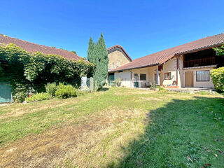  Maison  vendre 6 pices 221 m