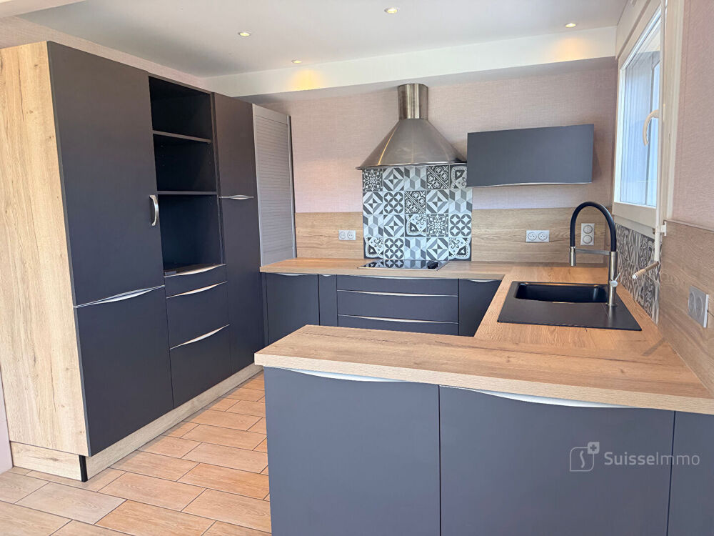 Maison 5 pièce(s) 145.23 m2 sur Terrain de 10 596 m2