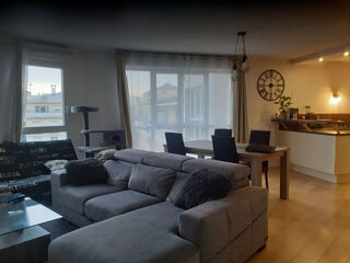  Appartement à louer 3 pièces 71 m²
