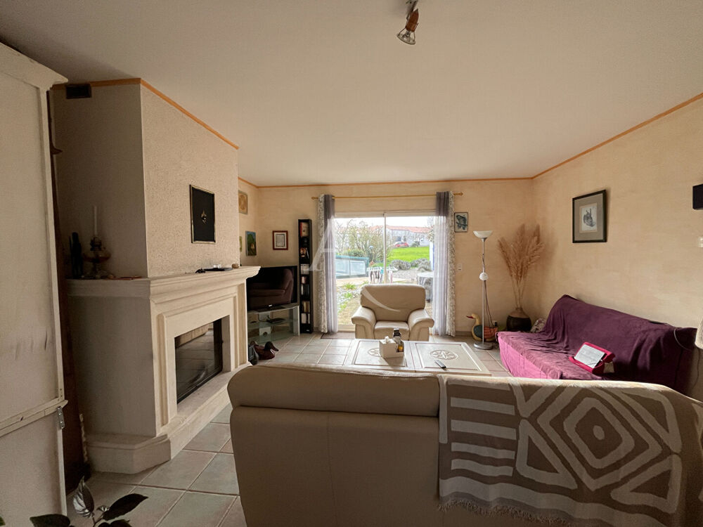 Vente Maison Maison LES ACHARDS 6 pièces - 3 chambres La chapelle achard
