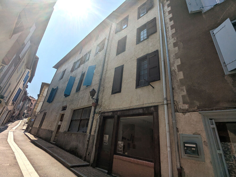 Vente Immeuble Ensemble immobilier de caractère d'environ 350 m² utiles - Hyper centre de Tarascon-sur-Ariège Tarascon sur ariege