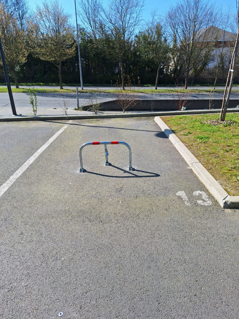Location Parking/Garage A LOUER  PLACE DE PARKING  2 RUE GUILLAUME ONFROY 35400 SAINT MALO Saint malo