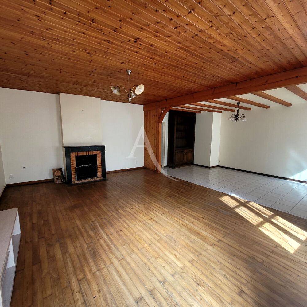 Vente Maison Maison Le Champ Saint Pere 4 pièce(s) 97.34 m2 Le champ saint pere