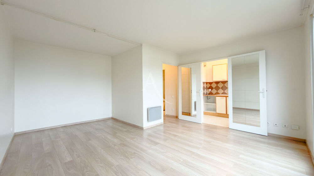 Vente Appartement Studio à vendre à Yerres Yerres