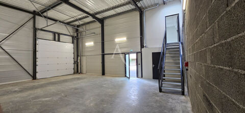 Rouffiac Tolosan, local d'activit&eacute;  108m2 1325 31180 Rouffiac tolosan