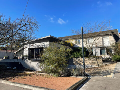  Maison � vendre 15 + pi�ces 565 m�