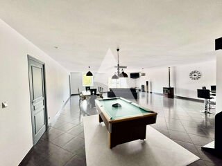  Maison � vendre 5 pi�ces 205 m�