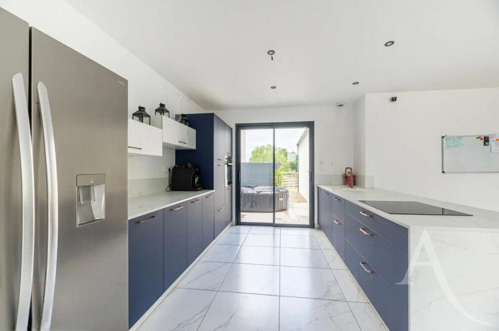 Vente Maison Contemporaine de plain-pied de 2023 située à ROUANS - 128 m2 Rouans