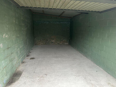   GARAGE EN HYPER CENTRE DE SAINT-SAULVE Maison - 1 pi�ce(s) - 18 m�