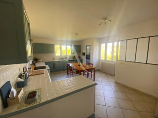  Maison � vendre 8 pi�ces 223 m�