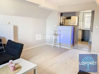  Appartement à louer 2 pièces 44 m²
