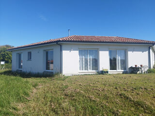  Maison  vendre 4 pices 122 m