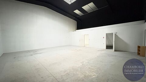  LOCAL COMMERCIAL 600 M² À LA CHAUSSÉE-SAINT-VICTOR (41) - IDÉAL INVESTISSEUR 