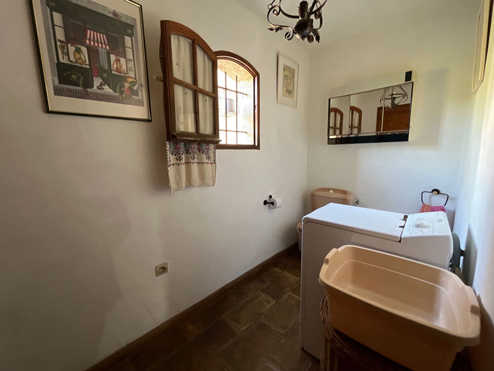 � vendre  Maison Cagnes-sur-Mer (06800)