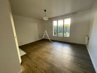  Appartement à louer 1 pièce 29 m²