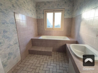  Maison � vendre 8 pi�ces 180 m�