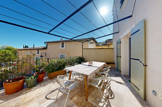  Maison à vendre 8 pièces 210 m²