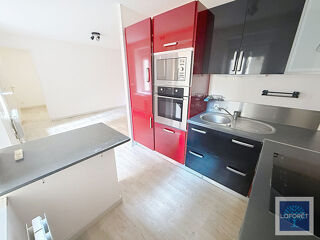  Appartement à louer 2 pièces 38 m²