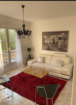  Appartement à louer 2 pièces 48 m²