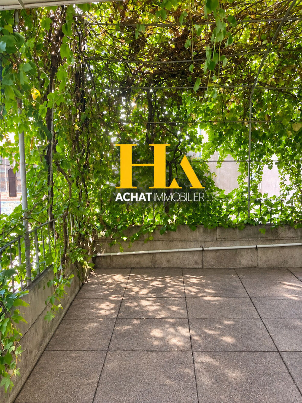 Vente Appartement A VENDRE GANGES (dept 34) - 125 m² + terrasse 22 m²  - Un bel appartement à réinventer Ganges