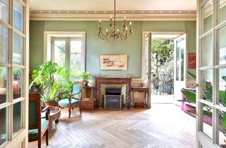  Maison à vendre 10 pièces 328 m²