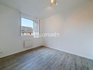  Appartement à louer 3 pièces 59 m²
