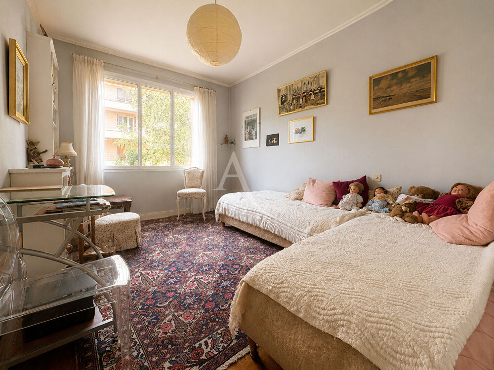 Appartement Fontenay Sous Bois 4 pièce(s) 138.29 m2
