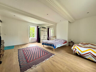  Maison  vendre 9 pices 285 m