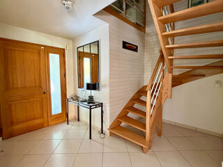  Maison à vendre 8 pièces 148 m²