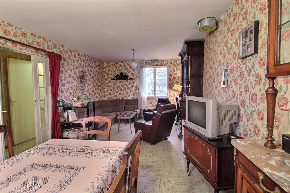 Vente Maison Maison  4 pi�ces de 70.36 m2 au  Mesnil Saint Denis Le mesnil saint denis