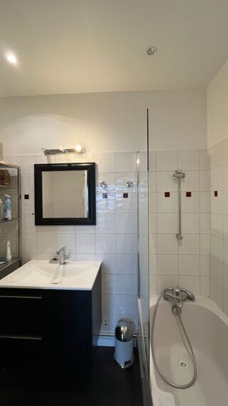  Appartement � vendre 2 pi�ces 61 m�