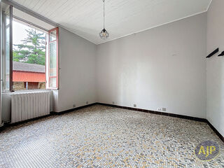  Maison � vendre 10 pi�ces 220 m�