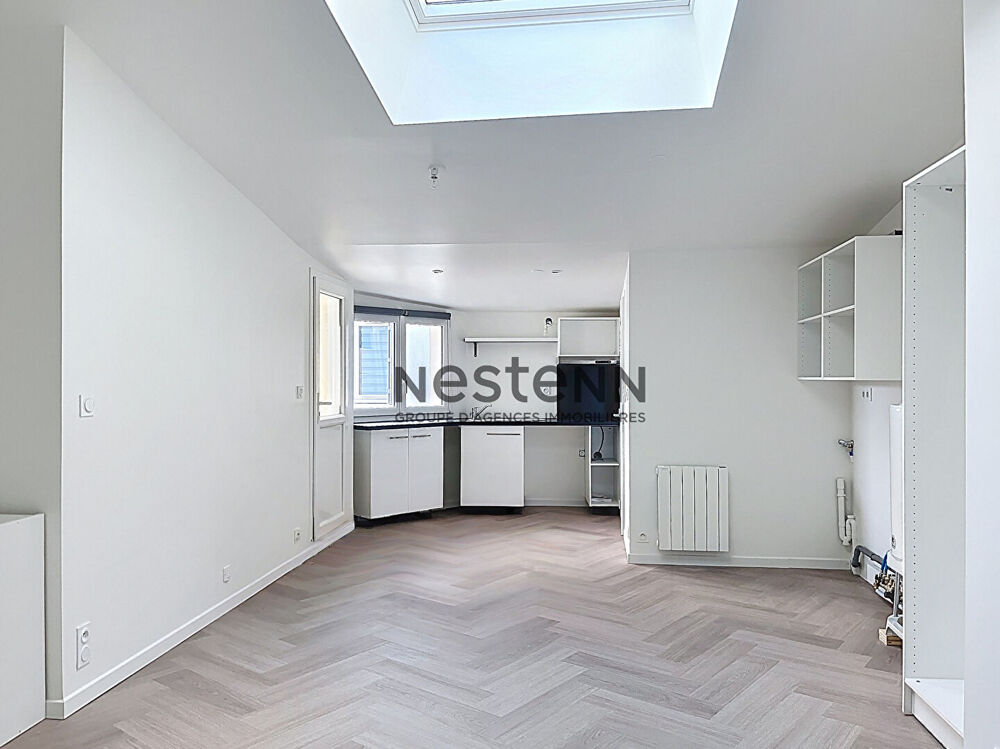 Location Appartement A LOUER - Studio rénové en plein centre de MUZILLAC Muzillac