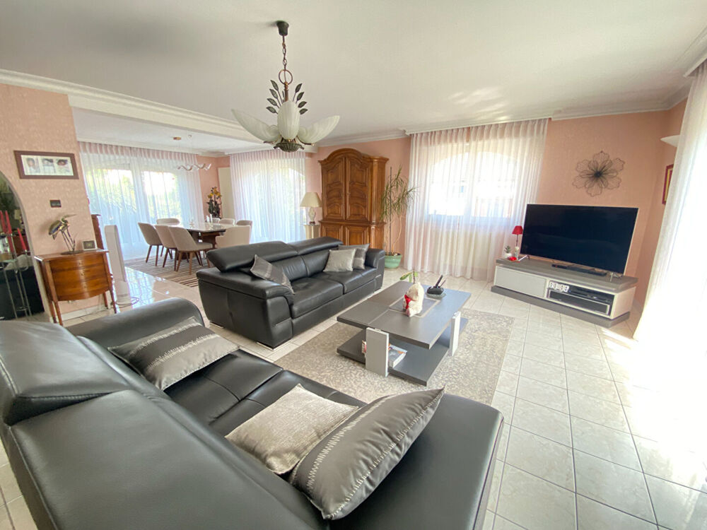 Vente Maison Magnifique maison 194 m²  à KINGERSHEIM - garage 4 voitures - vivable de plain pied - 4 chambres Kingersheim