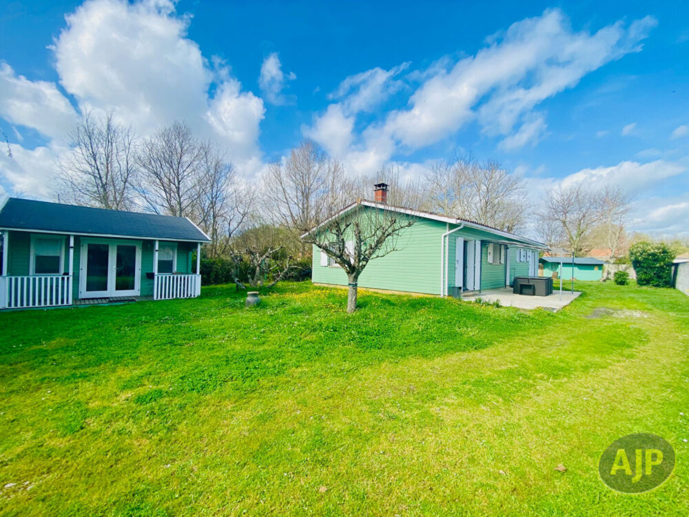 Maison T5 de 2001 sur 1300m2 de terrain clos !