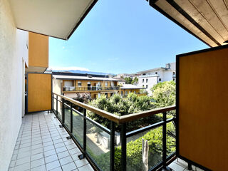  Appartement à louer 2 pièces 55 m²