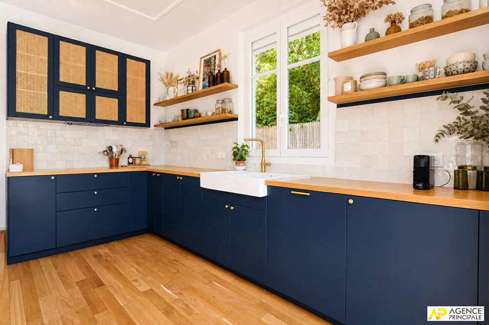 Vente Maison La Celle Saint-Cloud La Châtaigneraie - La Feuillaume sud - Maison 8 pièces 5 chambres, 185 m² habitables  sur une parcelle de 4 La celle saint cloud