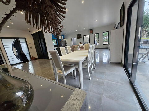   Vente Maison Maison - 5 pi�ce(s) - 150 m�