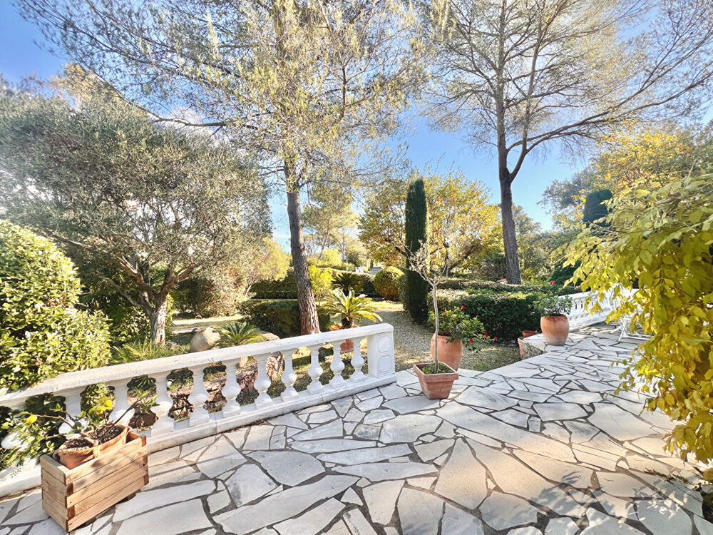 � vendre  Maison Saint-Rapha�l (83700)