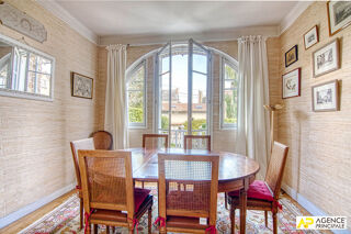 Maison à vendre 12 pièces 360 m²