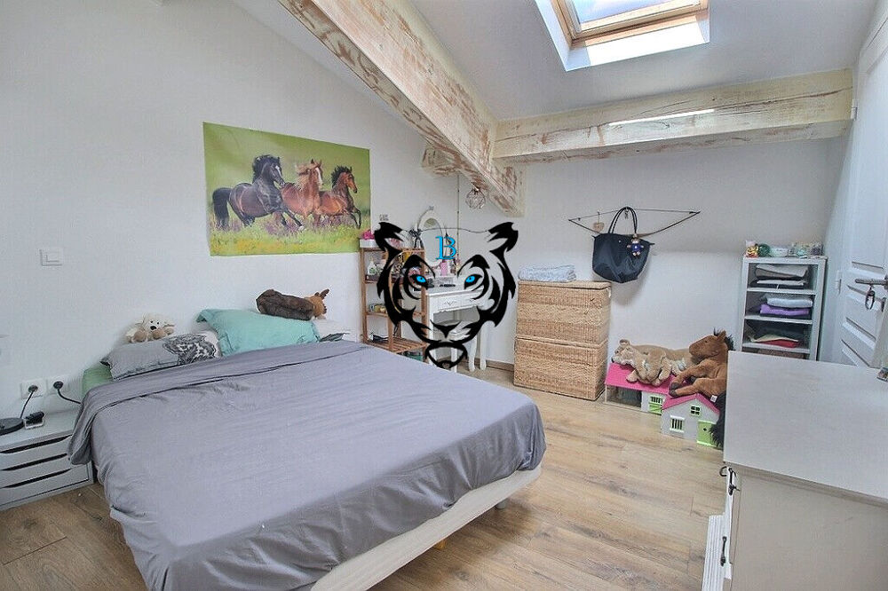 Vente Appartement COUP DE COEUR - APPARTEMENT T3 - ROQUEBRUNE VILLAGE Roquebrune sur argens