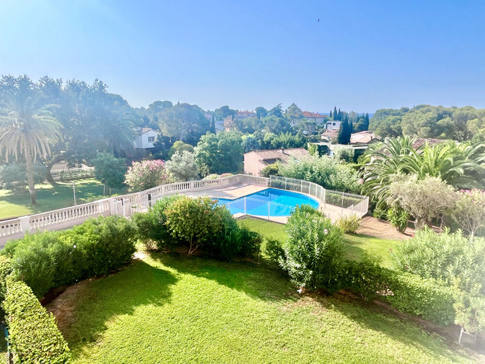 Vente Appartement Résidence de standing - piscine - garage - terrasse Saint raphael