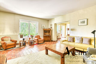  Maison � vendre 9 pi�ces 312 m�