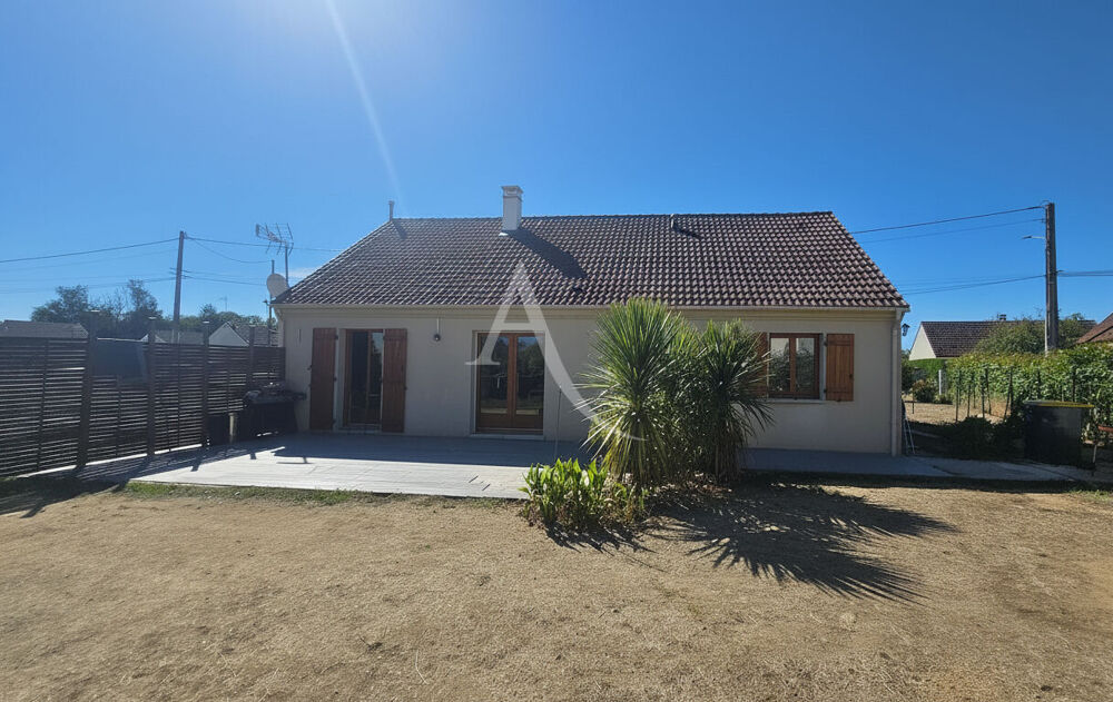 Vente Maison Maison plain-pied  100 m²  Neuvy-en-Sullias Neuvy en sullias