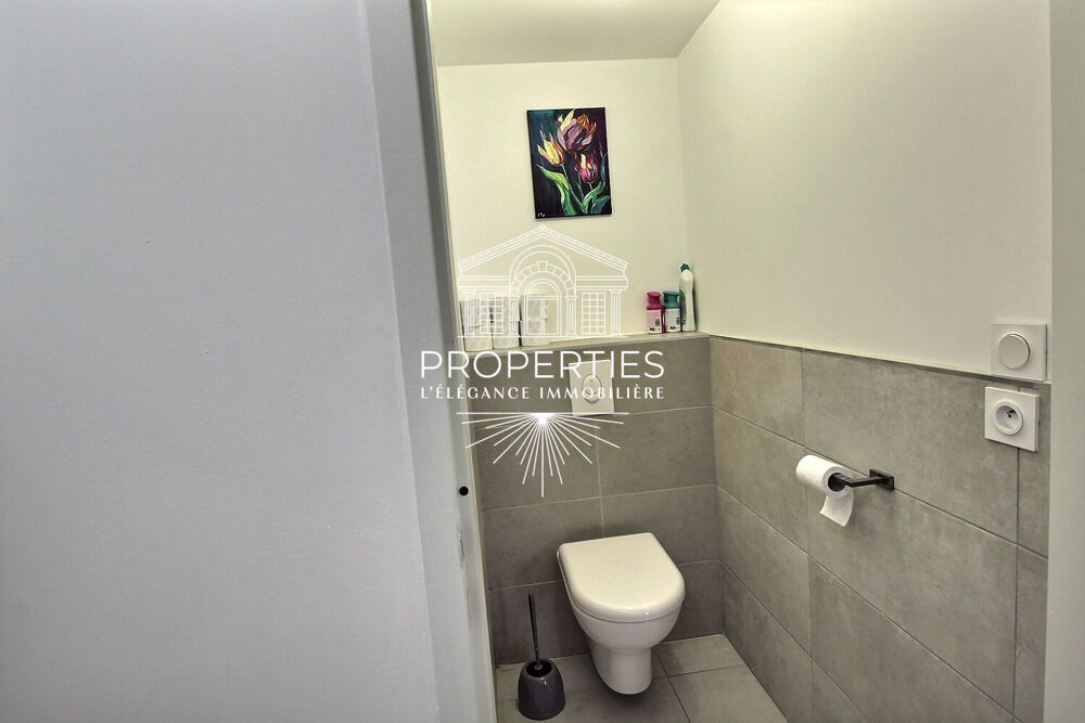 Vente Appartement BORMES - LE PIN - SUPERBE T3 - GRANDE TERRASSE - PISCINE - GARAGE Bormes les mimosas