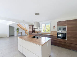 Maison 6 pièces 146 m² Flers