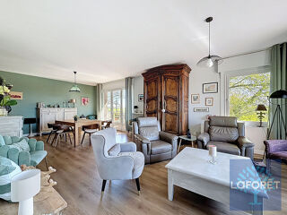  Maison � vendre 8 pi�ces 205 m�