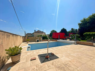  Maison  vendre 7 pices 132 m