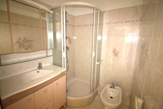  Appartement  vendre 4 pices 80 m